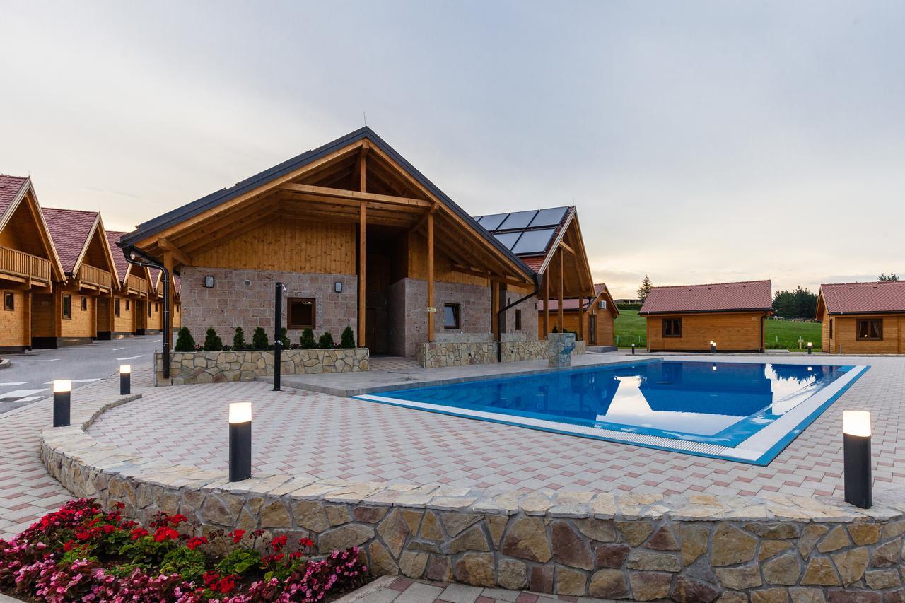 Holiday Park Macola Ґрабовац Екстер'єр фото