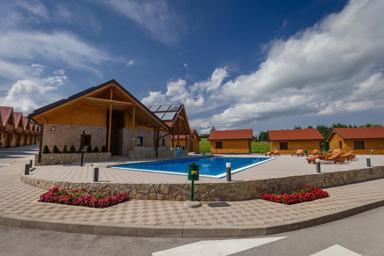Holiday Park Macola Ґрабовац Екстер'єр фото